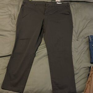 GAP Slim Fit Chinos in Dark Gray